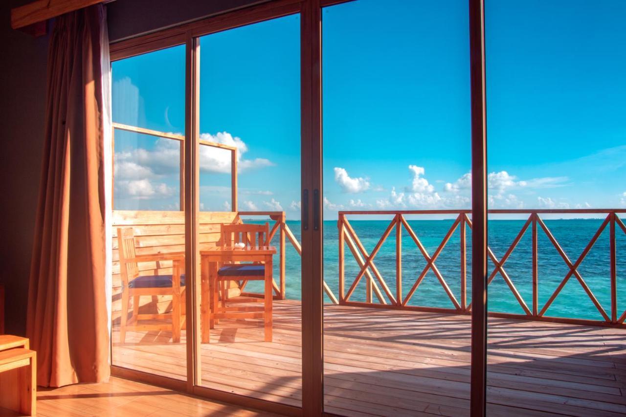 South Palm Resort Maldives With First-Ever Floating Spa Addu City Phòng bức ảnh
