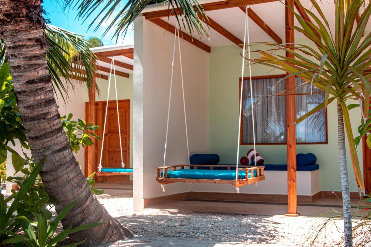 South Palm Resort Maldives With First-Ever Floating Spa Addu City Phòng bức ảnh